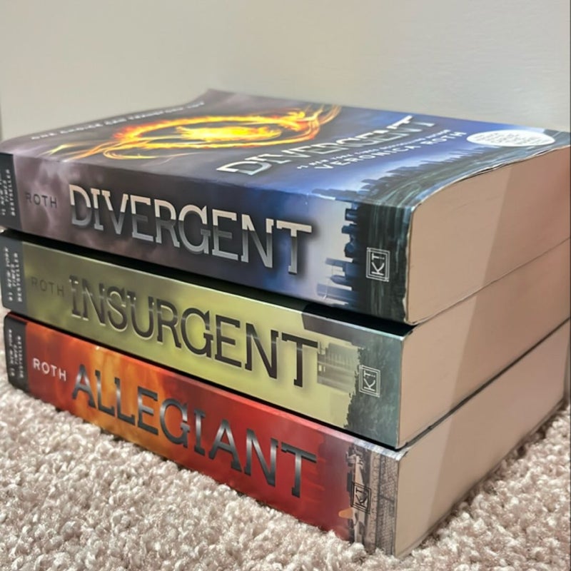 Divergent Series Books 1-3 Set