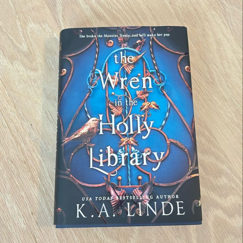 The Wren in the Holly Library (Deluxe Limited Edition)