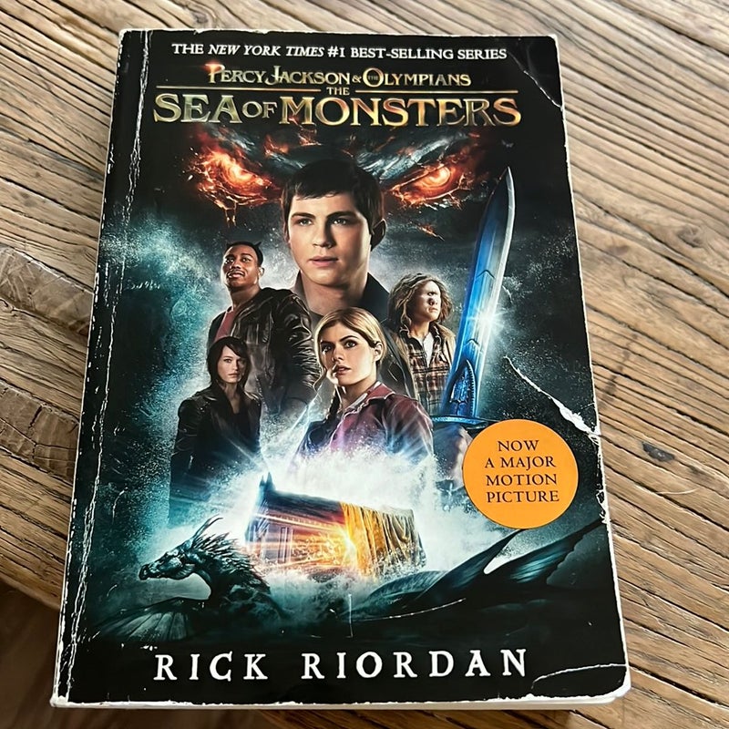 Percy Jackson and the Olympians, Book Two the Sea of Monsters (Movie Tie-In Edition)