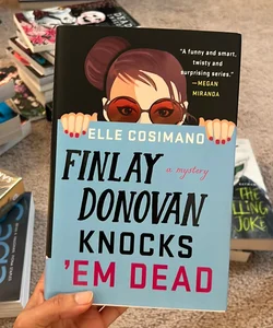 Finlay Donovan Knocks 'Em Dead SIGNED BY AUTHOR