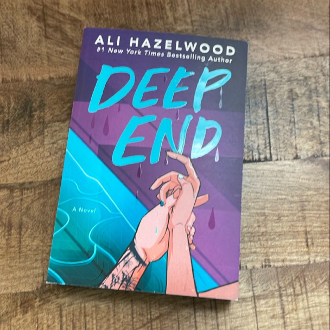 Deep End by Ali Hazelwood, Paperback | Pangobooks