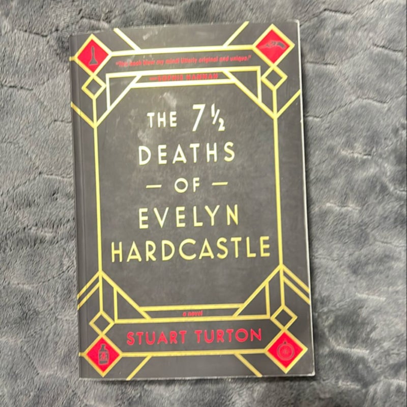 The 7½ Deaths of Evelyn Hardcastle