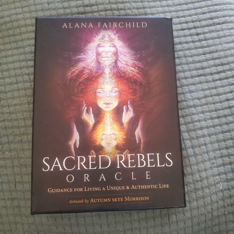 Sacred Rebels Oracle - 2020 Borderless Edition