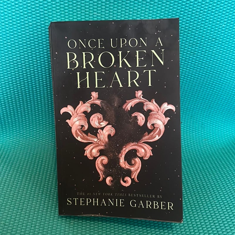 Once upon a Broken Heart by Stephanie Garber, Paperback