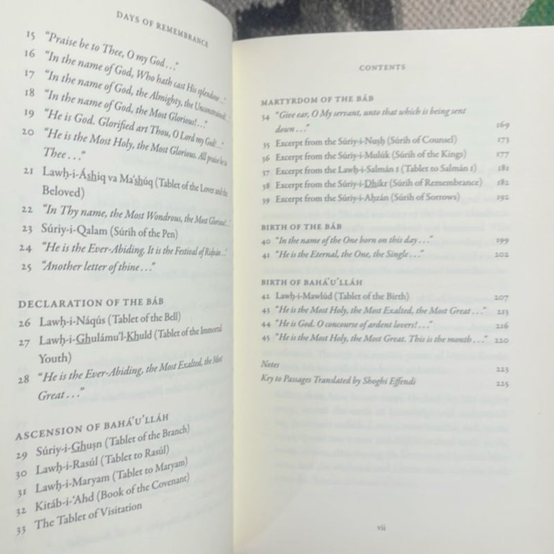 Days of Remembrance: Selections from the Writings of Baha'u'llah for Baha'i Holy Days (2016)