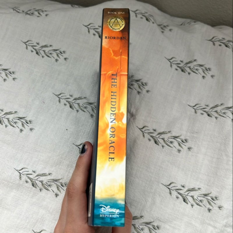 The Hidden Oracle (Trials of Apollo, Book One)