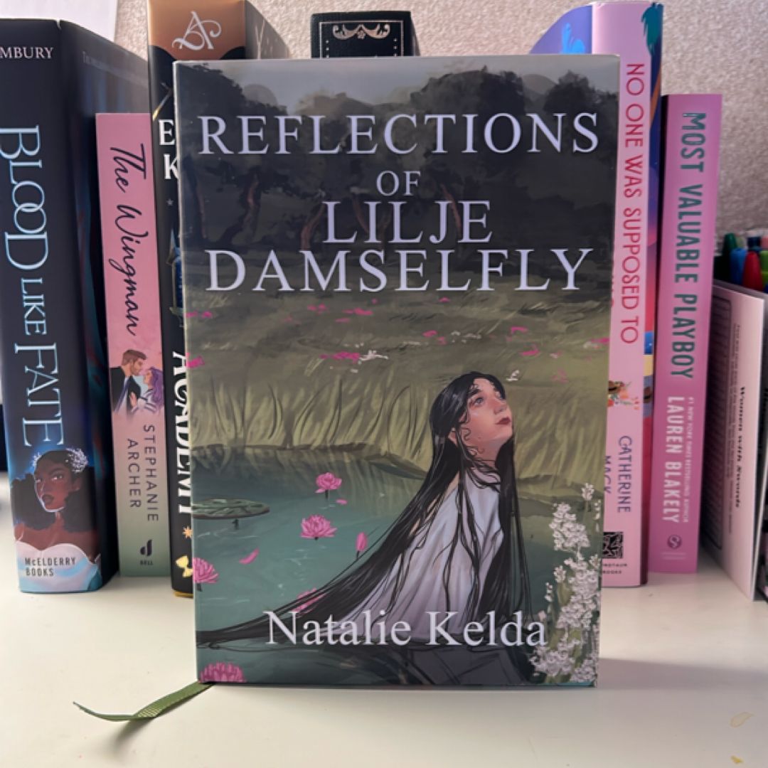 Reflections of Lilje Damselfly - Fox & Wit Edition