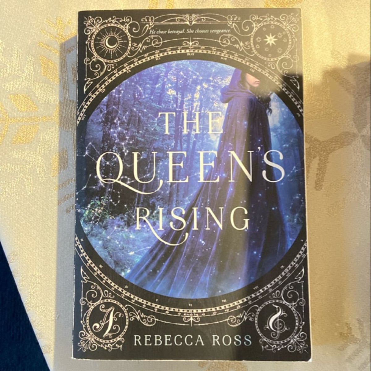 The Queen's Rising by Rebecca Ross