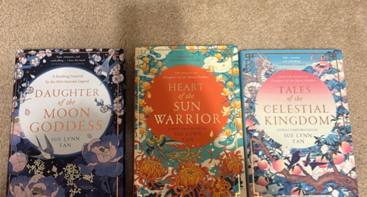 Daughter of the Moon Goddess fairyloot (tote included) by Sue Lynn