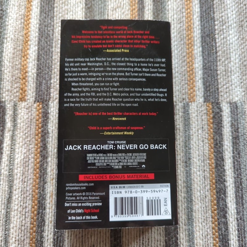 Jack Reacher: Never Go Back (Movie Tie-In Edition)