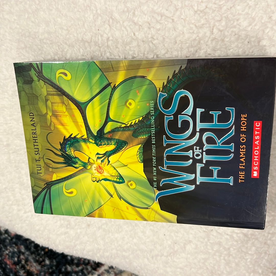 The Flames Of Hope (Wings Of Fire #15) By Tui T. Sutherland – 2022 Hardcover, Scholastic