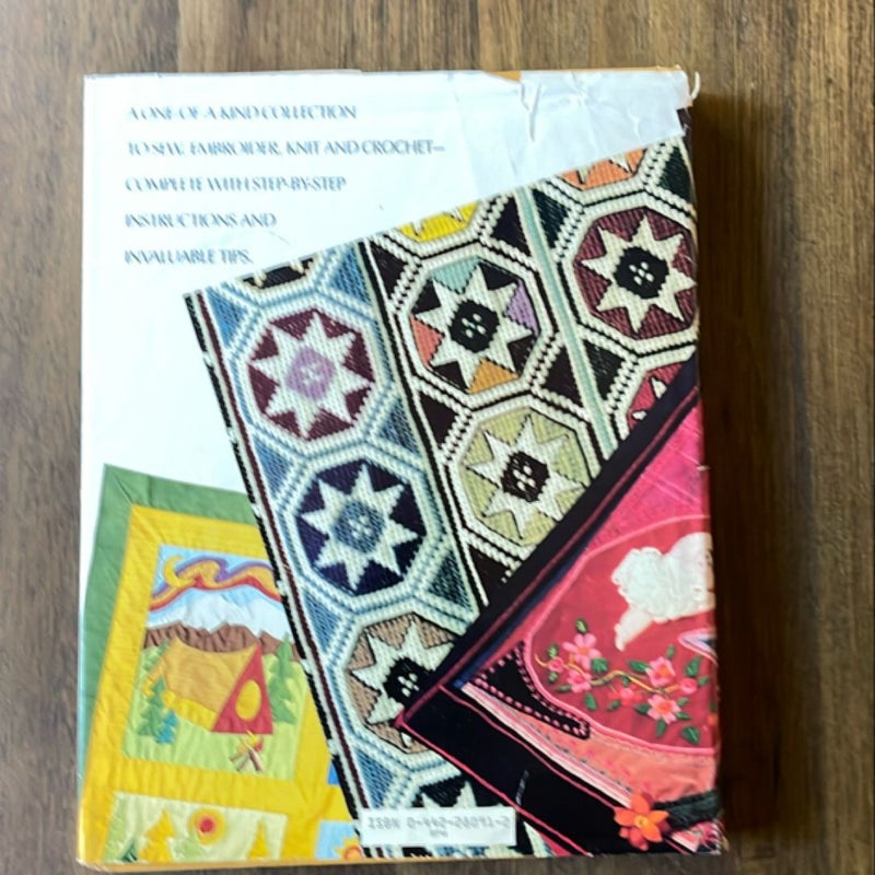 Woman's Day Prize-Winning Quilts, Coverlets and Afghans