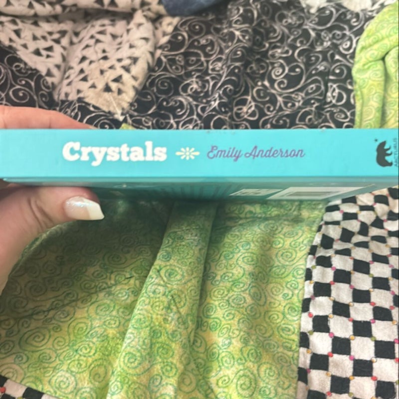 The Essential Book of Crystals