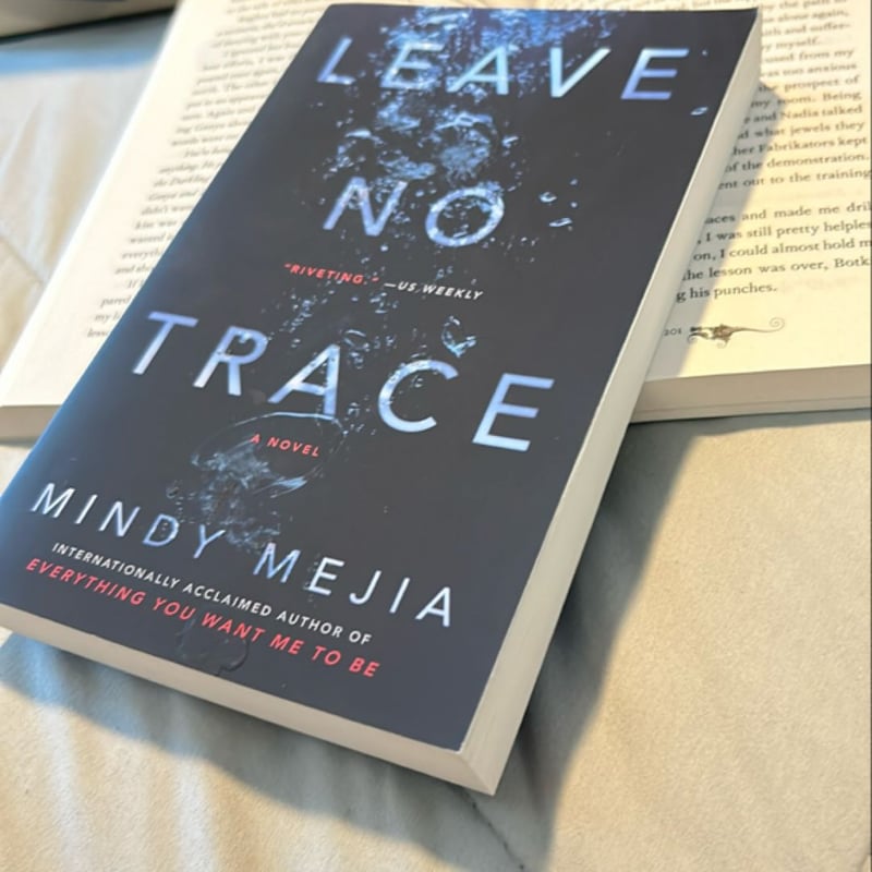 Leave No Trace by Mindy Mejia, Paperback Pangobooks