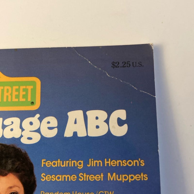 Sesame Street Sign Language ABC with Linda Bove