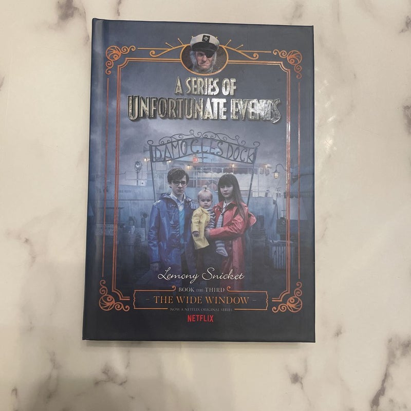 A Series of Unfortunate Events 3 the Wide Window Netflix Tie In