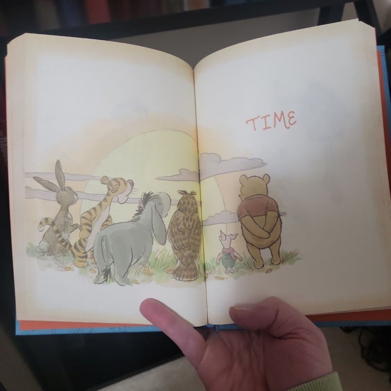 Christopher Robin: the Little Book of Pooh-Isms