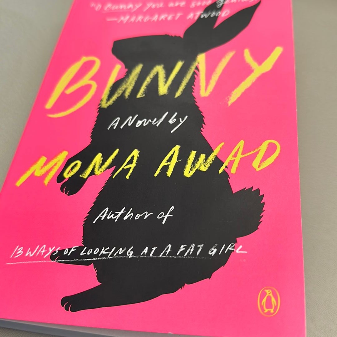 Bunny by Mona Awad, Paperback | Pangobooks