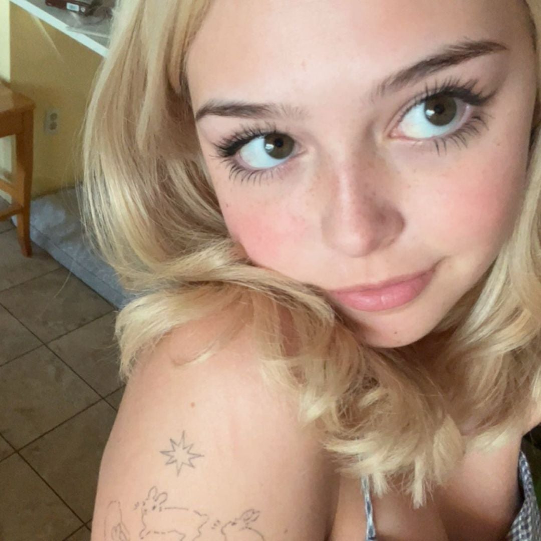 Ava