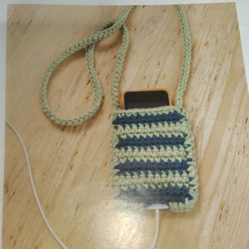 Learn Crochet by Susan Bates – 16 Easy Projects with Step-by-Step Photos