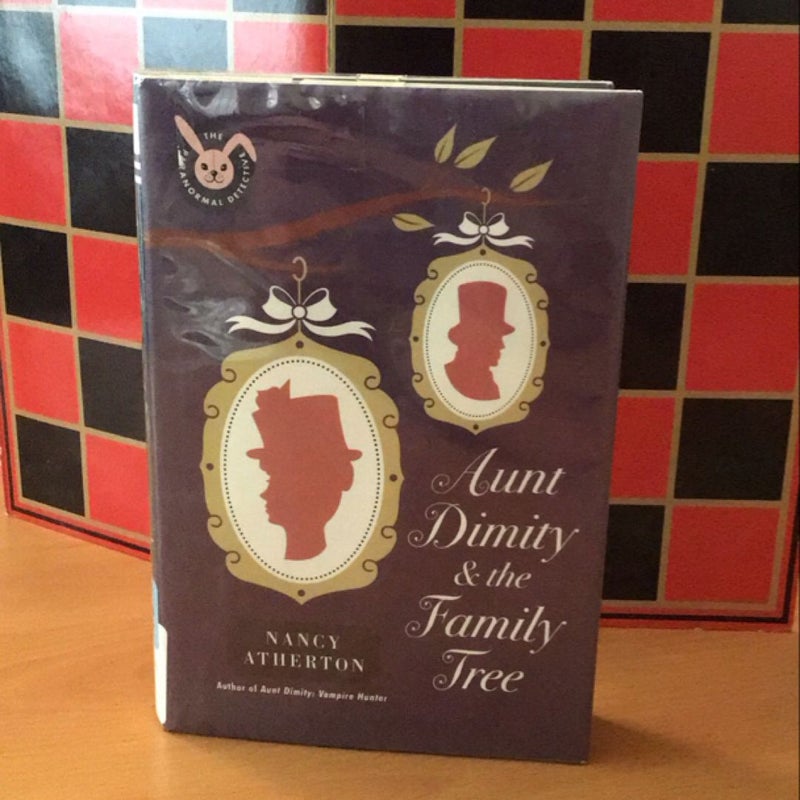 Aunt Dimity and the Family Tree