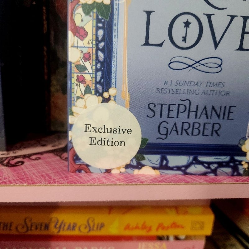 A Curse For True Love WATERSTONES EXCLUSIVE 