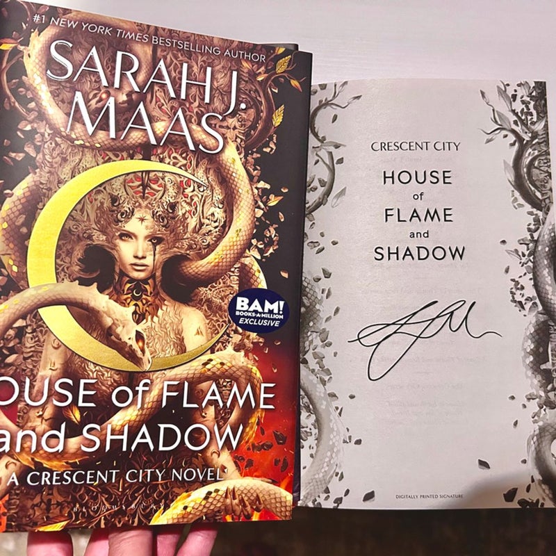 House of Flame and Shadow Crescent City 3 Sarah J. Maas Digitally Signed BAM