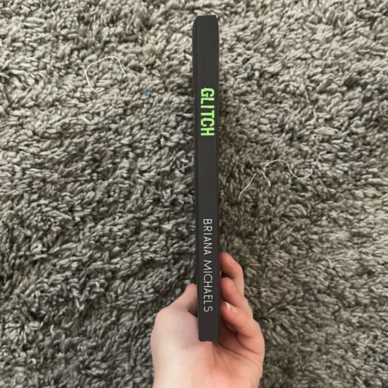 Glitch - Discreet Cover Edition