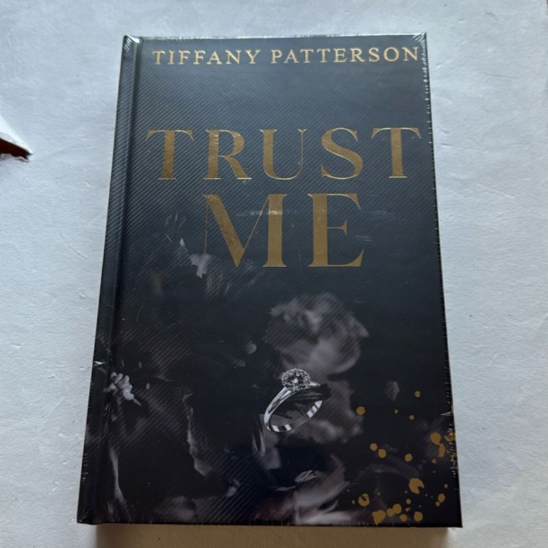 Trust Me x Hello Lovely