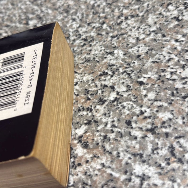 The Dark Half First paperback edition