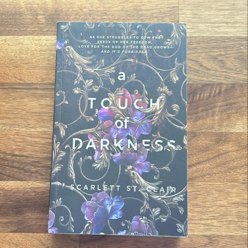 A Touch of Darkness (Hades X Persephone Saga)