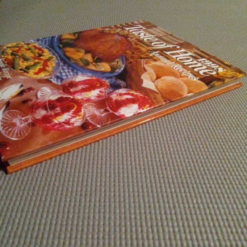 Pillsbury Annual Recipes 2007, Annual Recipes 1999, 1998 Taste of Home Annual Recipes