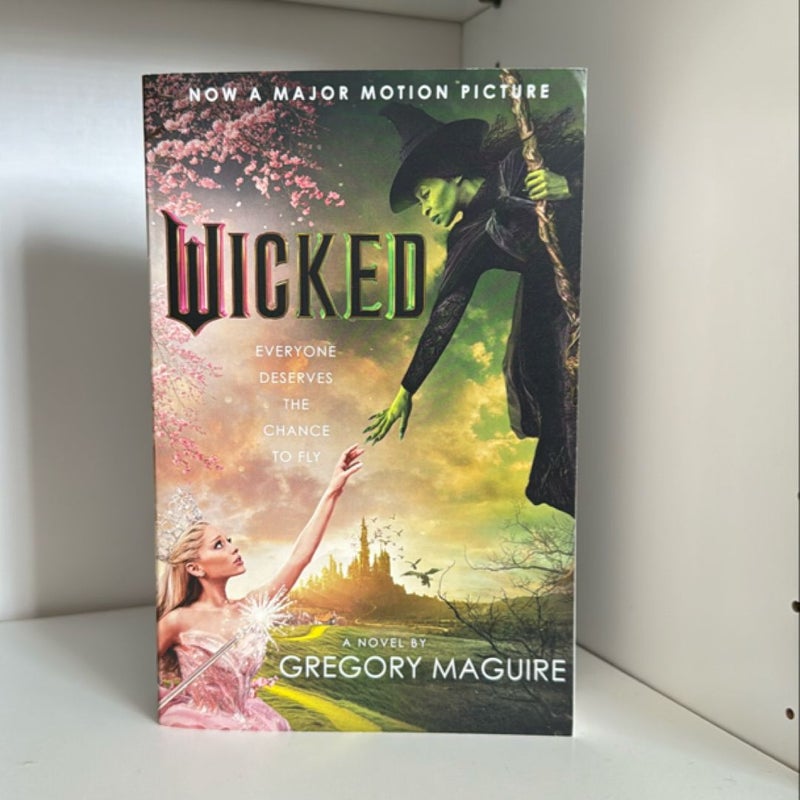 Wicked [Movie Tie-In]