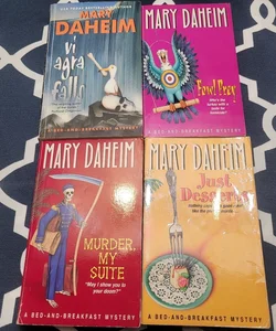 Lot of four Mary Daheim books