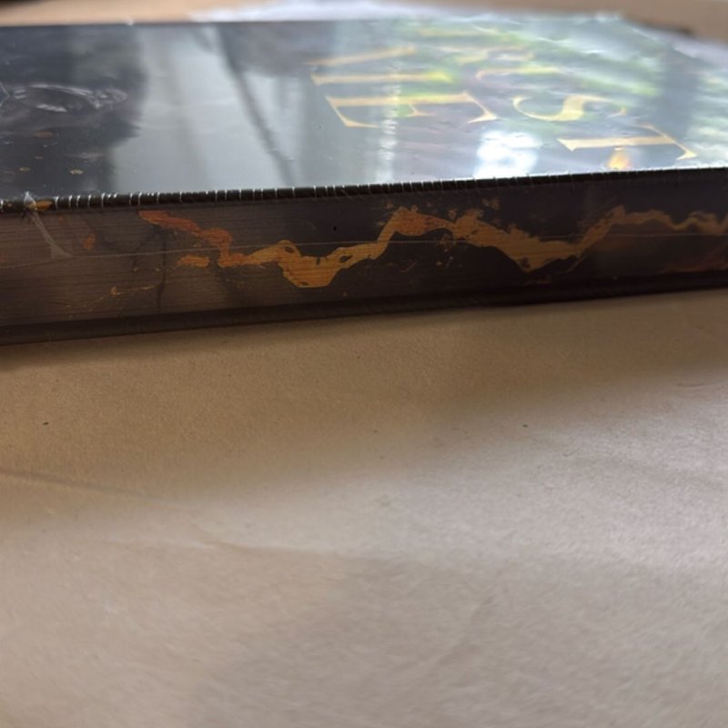 Trust Me x Hello Lovely