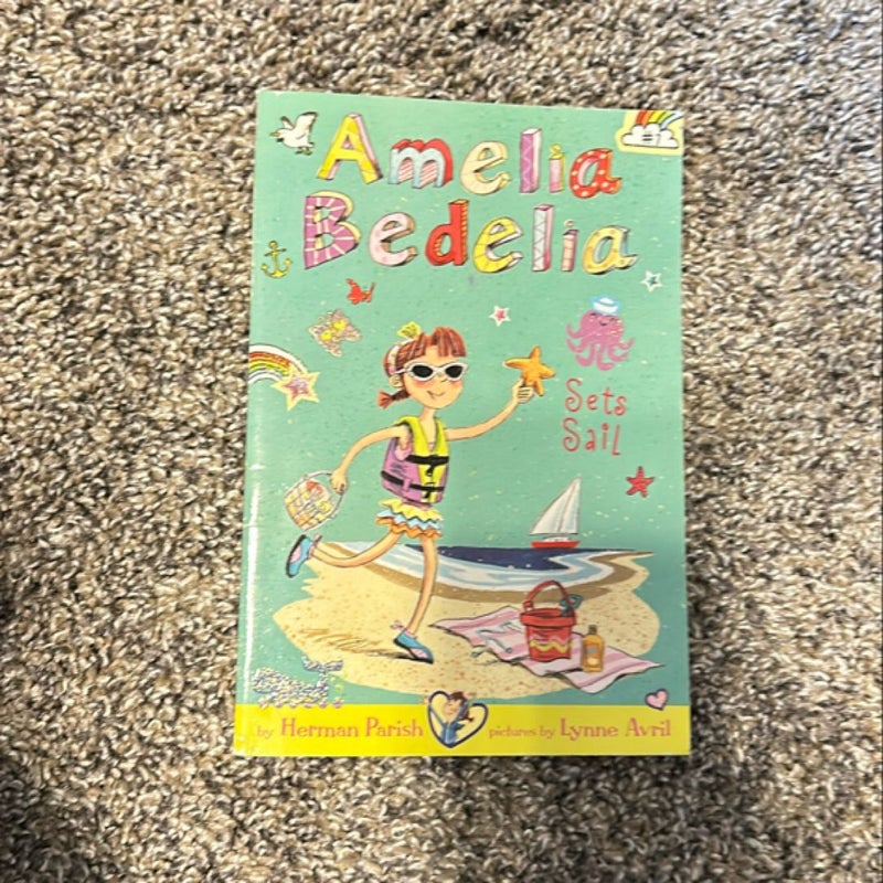 Amelia Bedelia Chapter Book #7: Amelia Bedelia Sets Sail