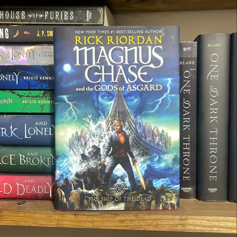 Magnus Chase and the Gods of Asgard, Book 3 the Ship of the Dead (Magnus Chase and the Gods of Asgard, Book 3)