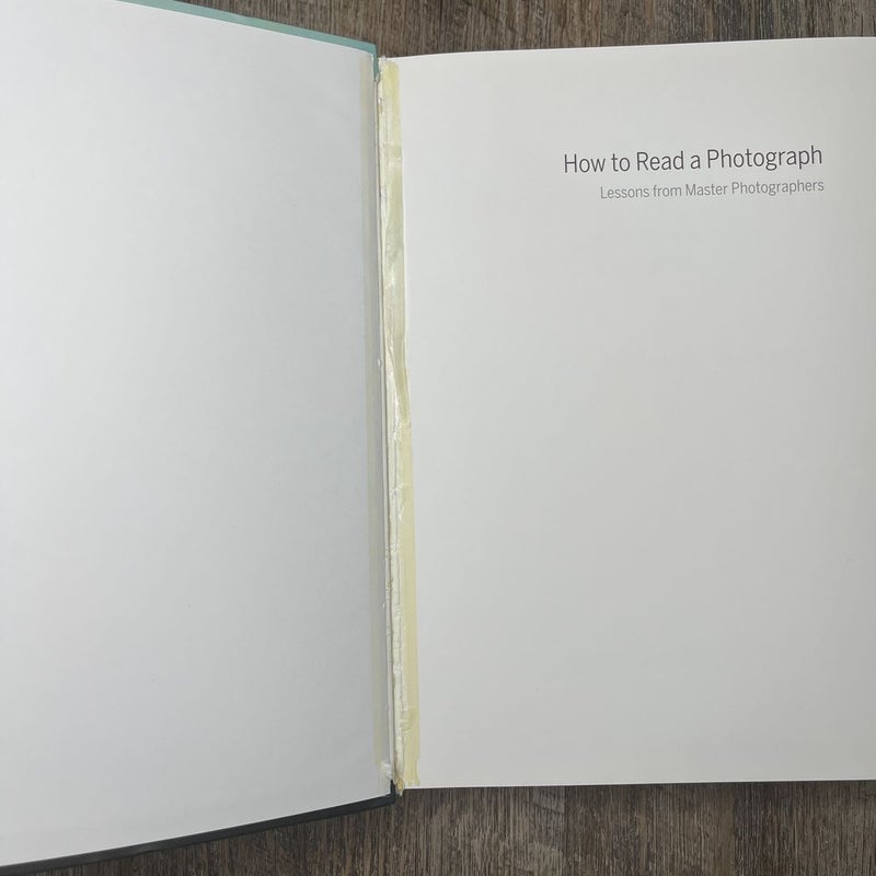 How to Read a Photograph