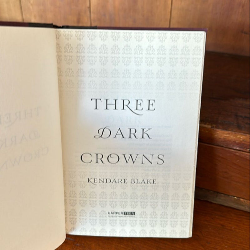 Three Dark Crowns