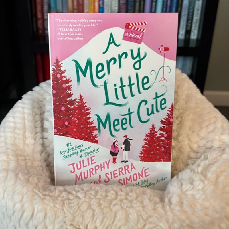 A Merry Little Meet Cute