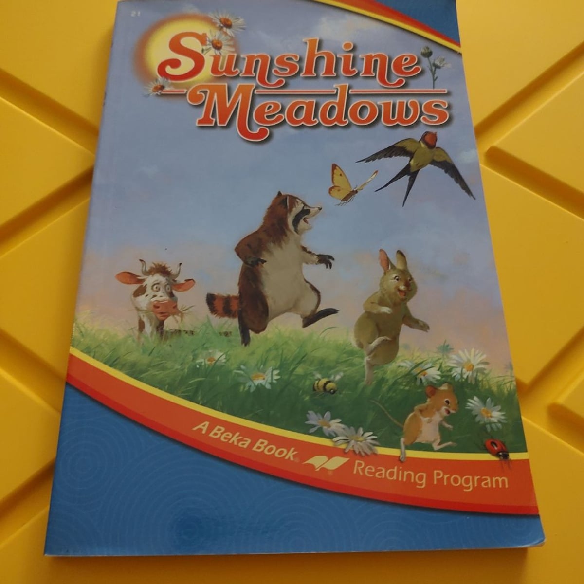 Sunshine Meadows by A Beka Book Reading Program , Paperback | Pangobooks