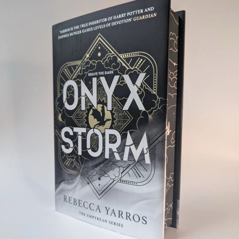 Waterstones Onyx Storm Sprayed Edges