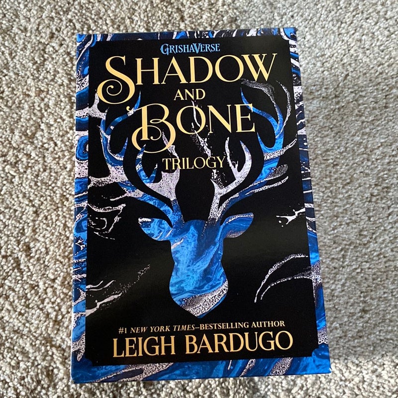 The Shadow and Bone Trilogy Boxed Set