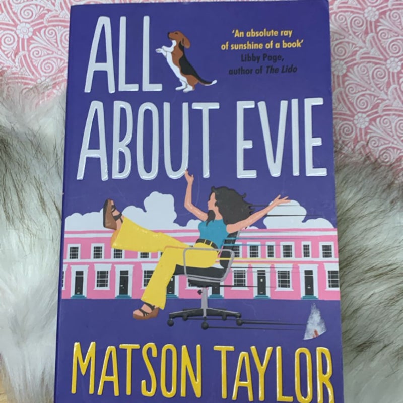 All about Evie (Sprayed Edges & Signed ✍️)
