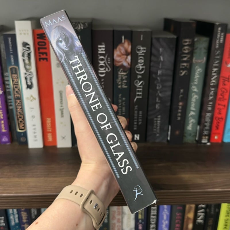 Throne of Glass by Sarah J Maas OOP Cover
