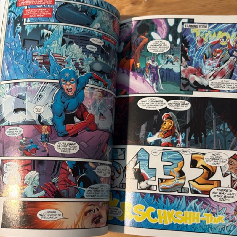 Justice League of America Vol. 4: Surgical Strike