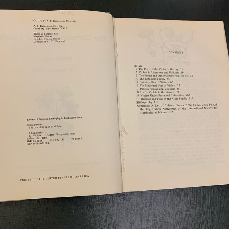 The Complete Book of Violets