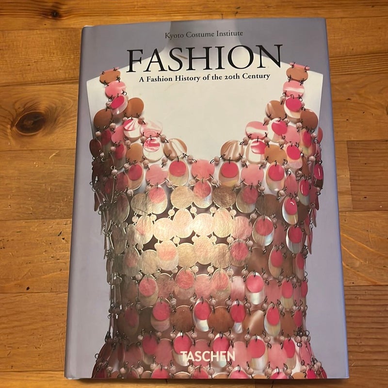 Fashion a Fashion History of T