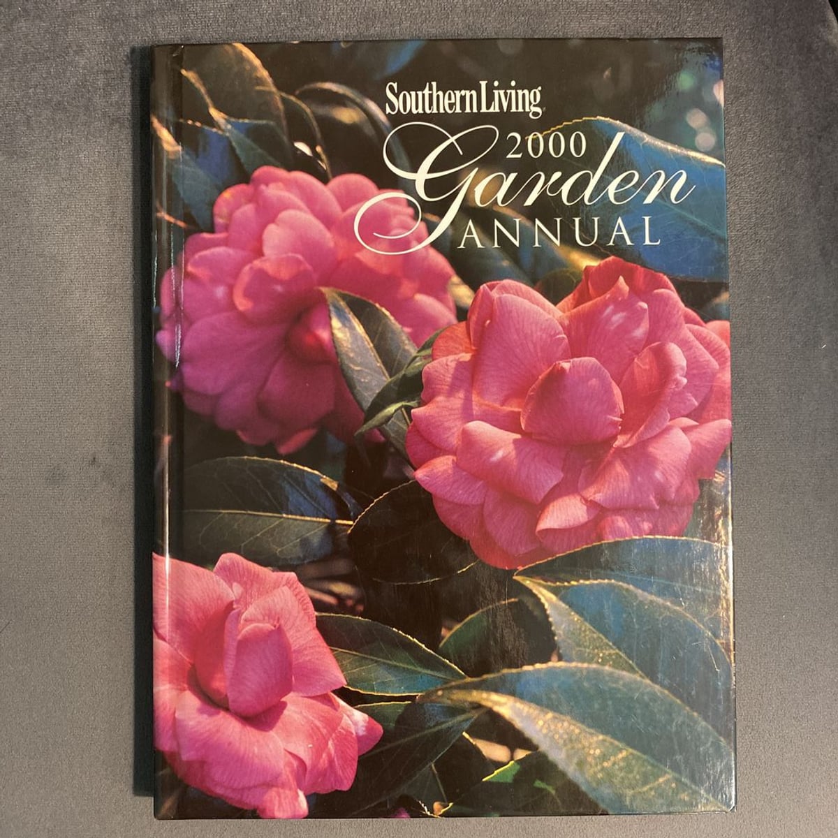 Southern Living Small Space Garden by The Editors of Southern Living ...