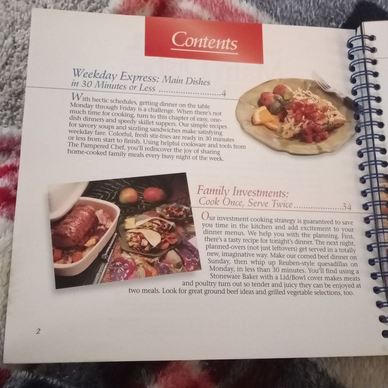 Main Dishes: Recipes at the Heart of Every Meal (The Pampered Chef)